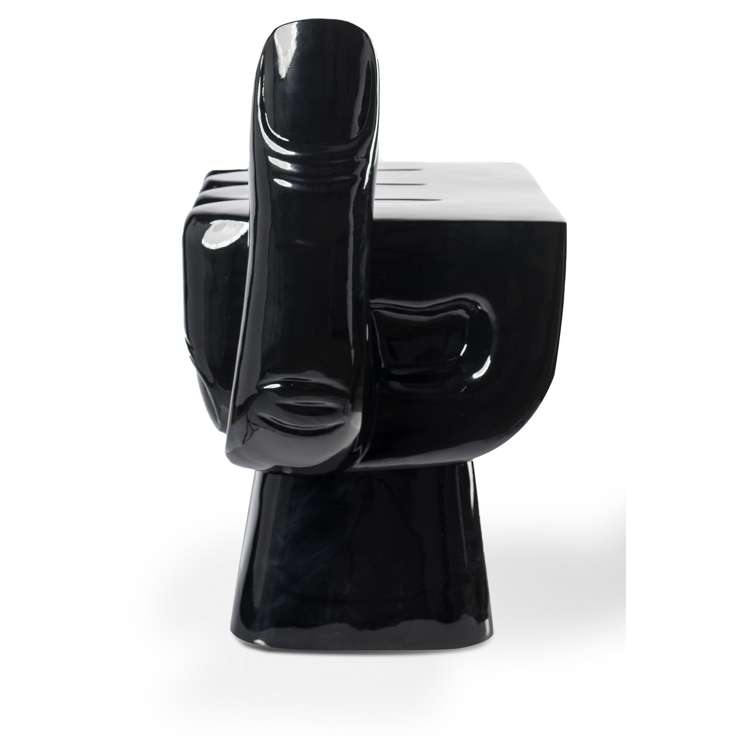 Extravaganter Stuhl in Form einer Faust