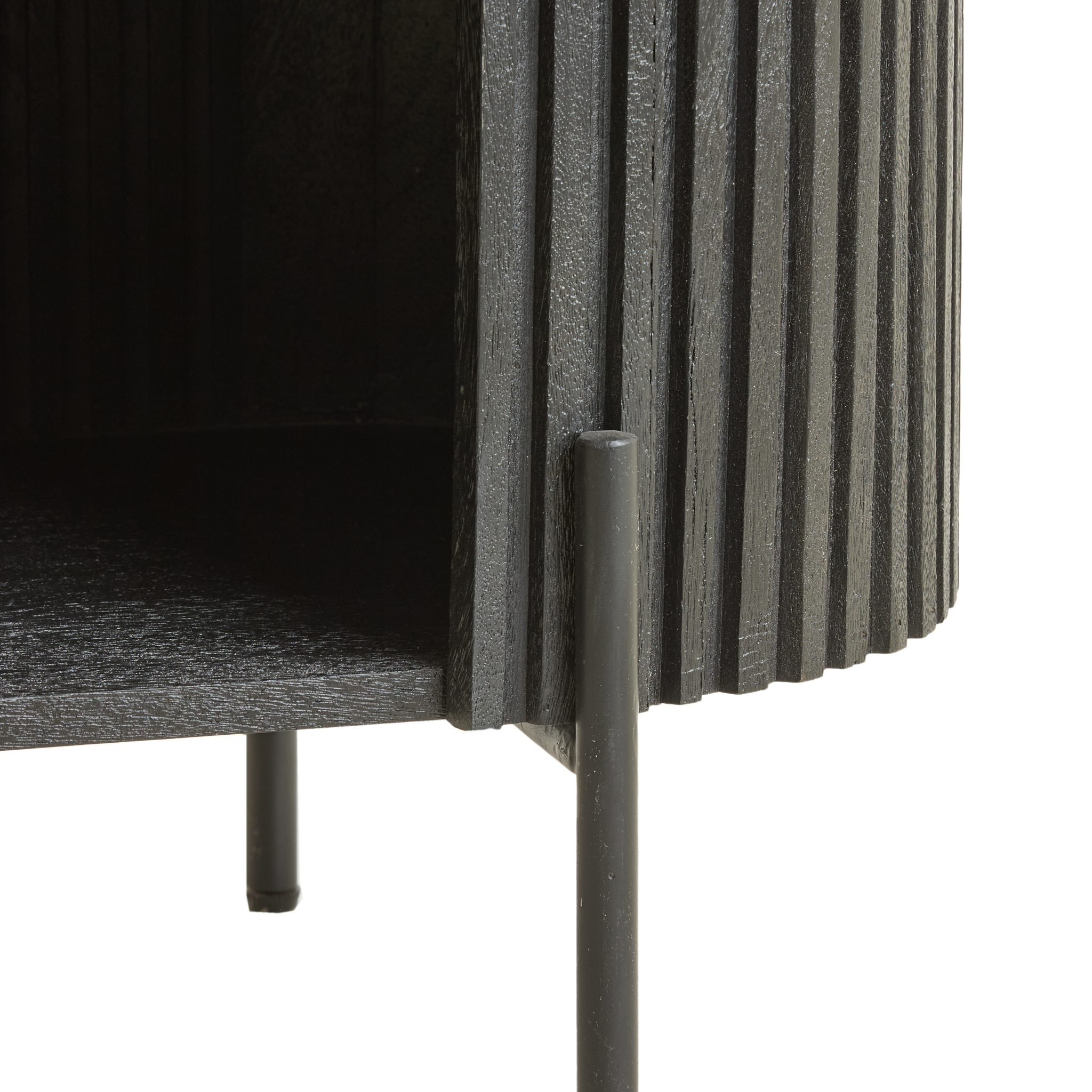 Schwarzer Schrank DUMOSI von Light & Living aus Mangoholz.