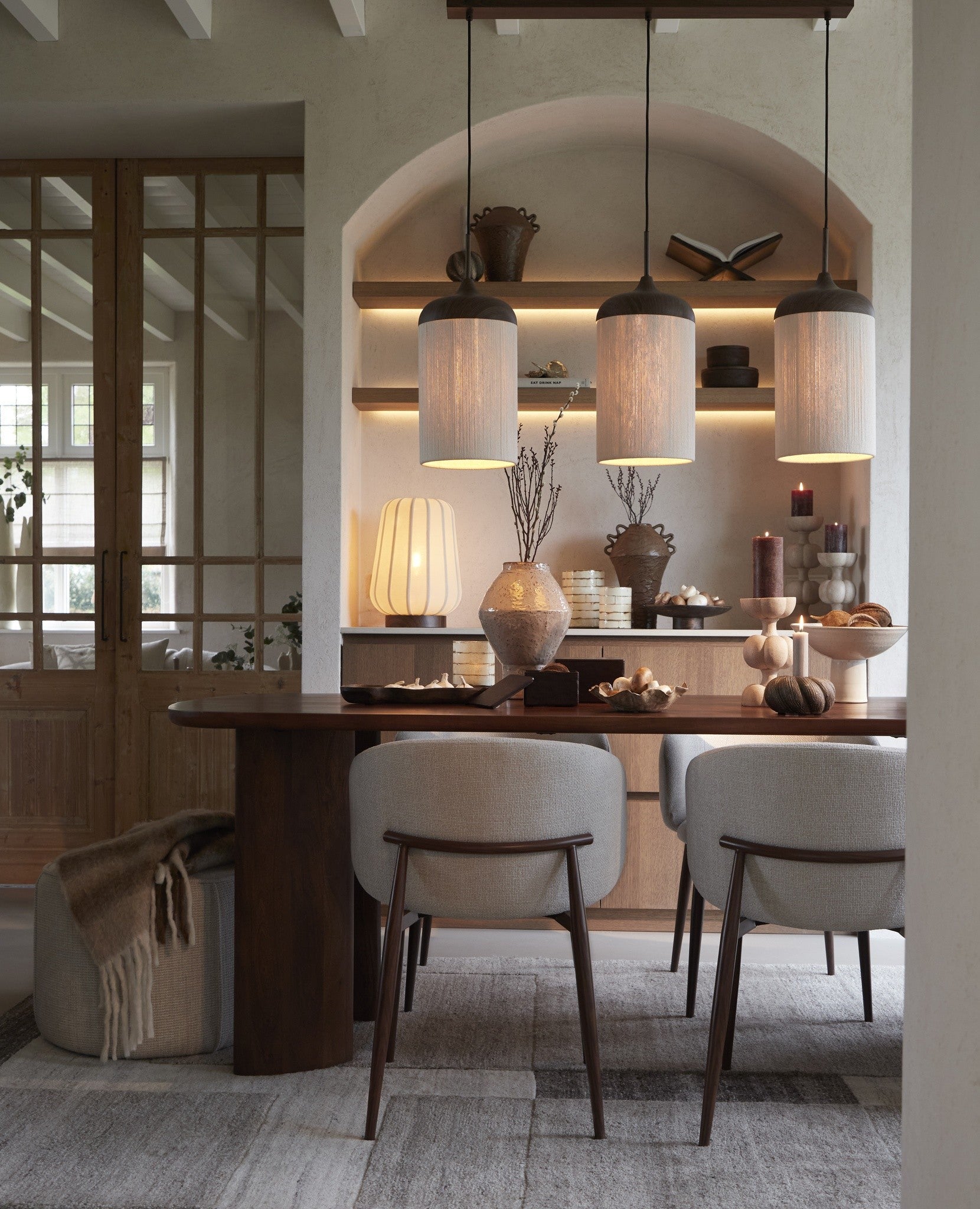 Hochwertiger Teppich aus weicher Wolle in Naturtönen