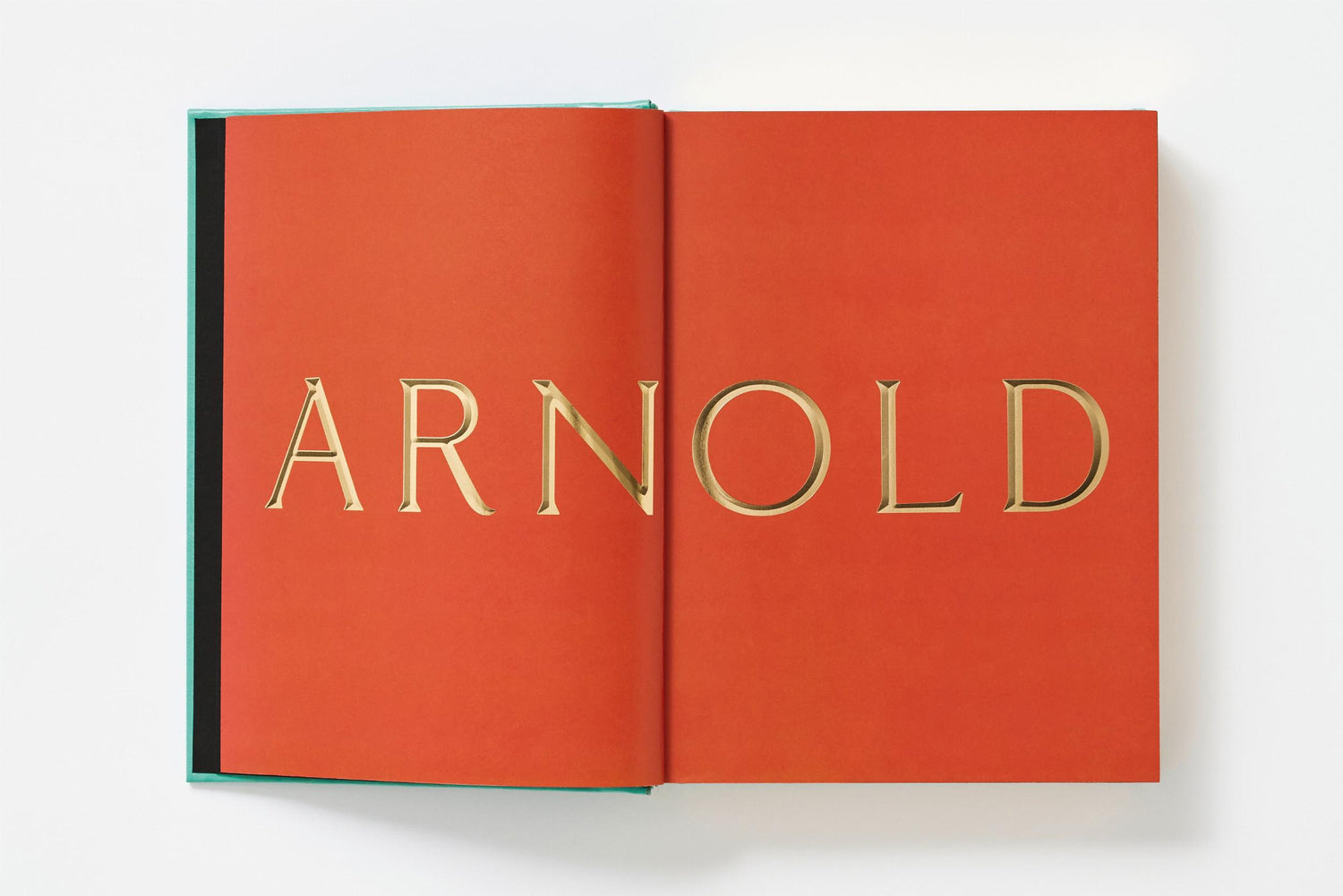 ARNOLD. Capitello Edition en XXL, edición limitada