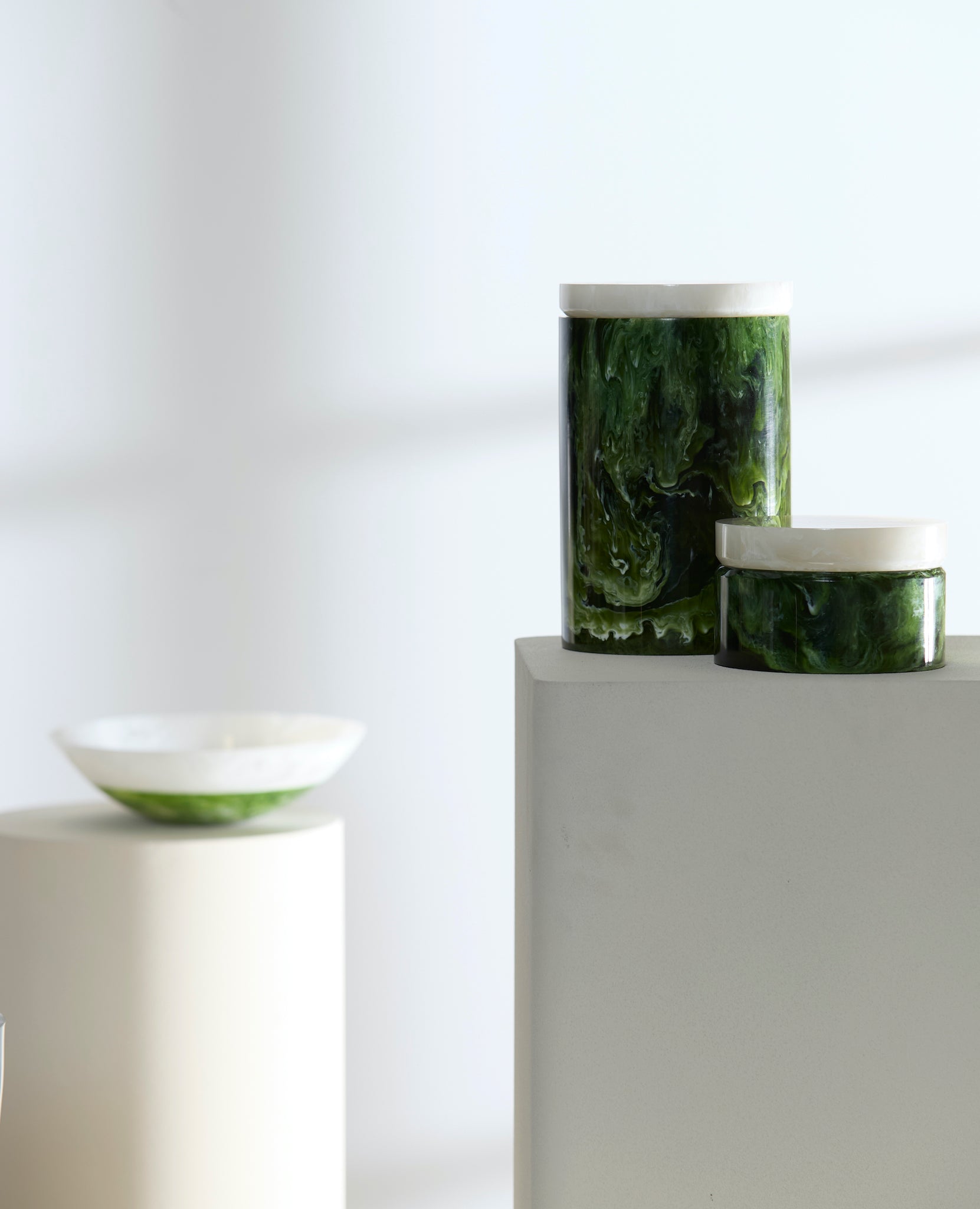 Aufbewahrungsboxen mit Deckel und Schalen von Light & Living