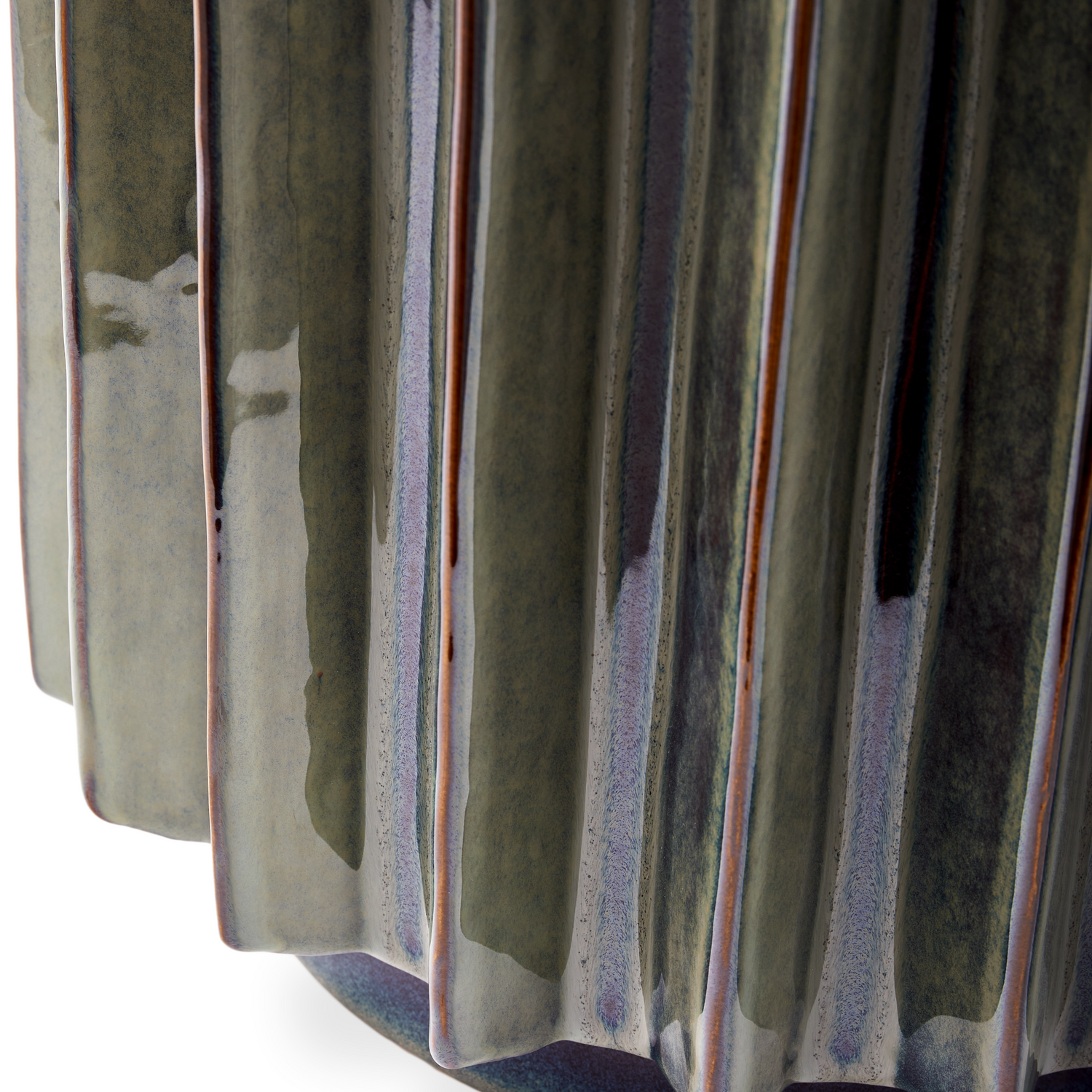 Skulpturaler Keramiktisch mit handglasierter Oberfläche in Grautönen