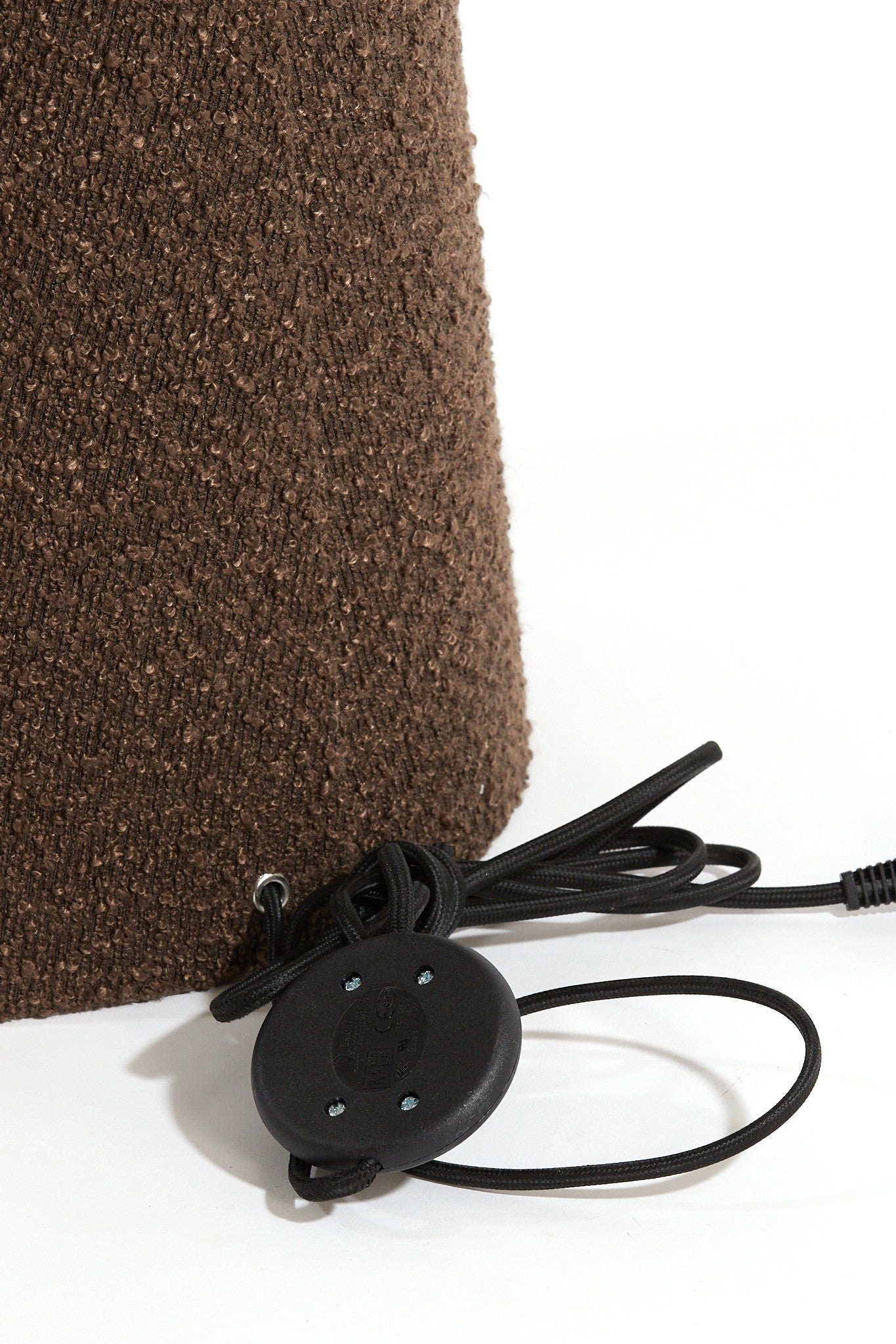 Elegante Stehleuchte MICKY bouclé braun für Wohnzimmer