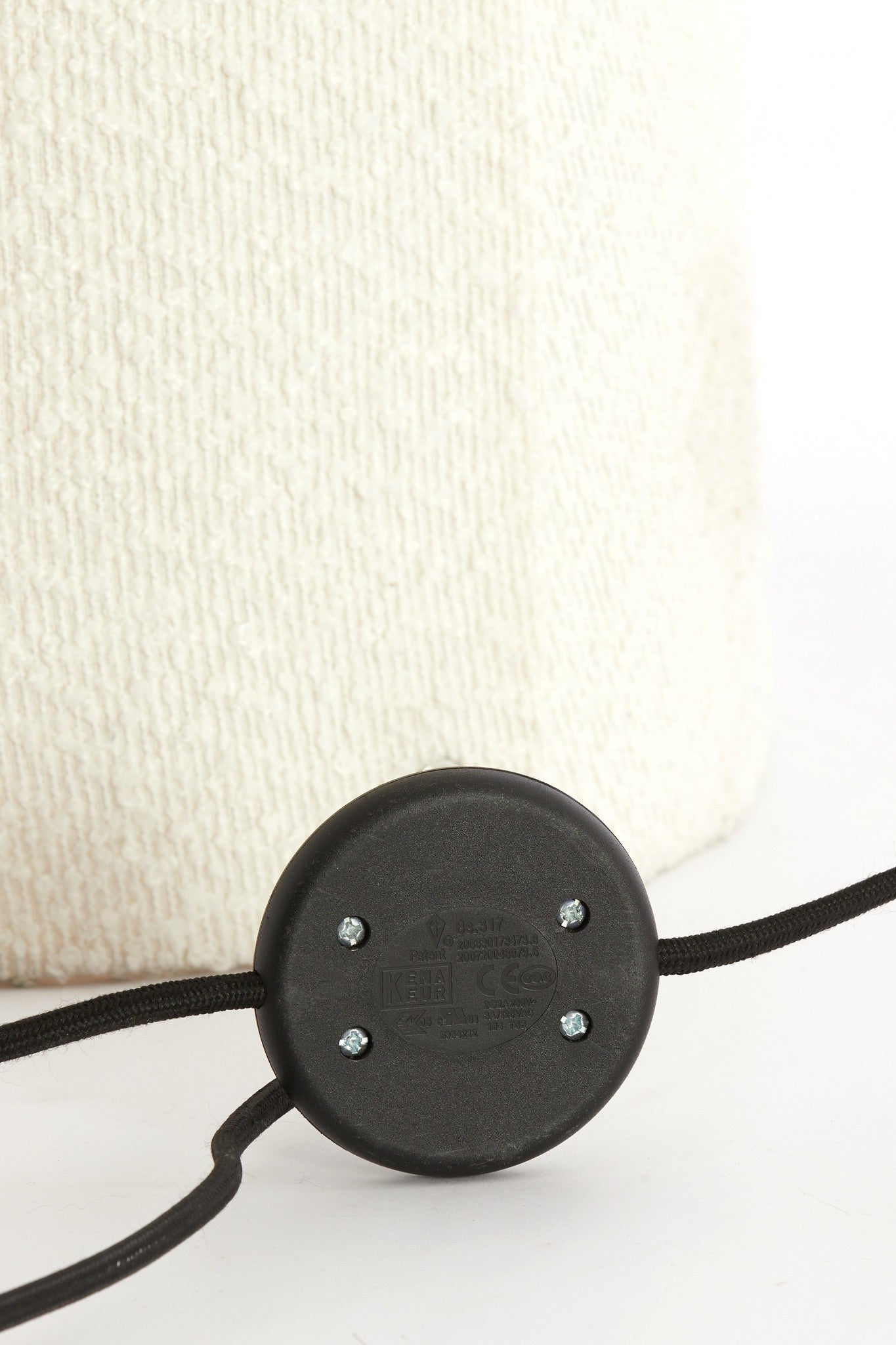 Stehleuchte Ø40x165 cm MIKKEL bouclé crème als stilvoller Akzent