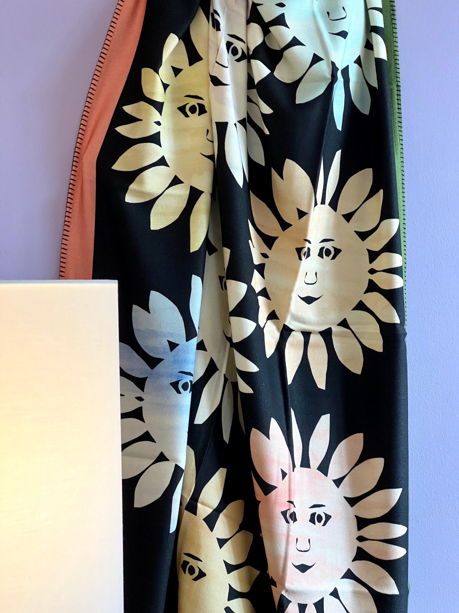 Blanket HELLO SUNSHINE Jais Throw
