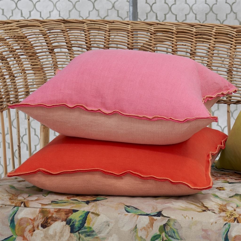 Kissen BRERA LINO HIBISCUS & PEACH der Marke Designers Guild