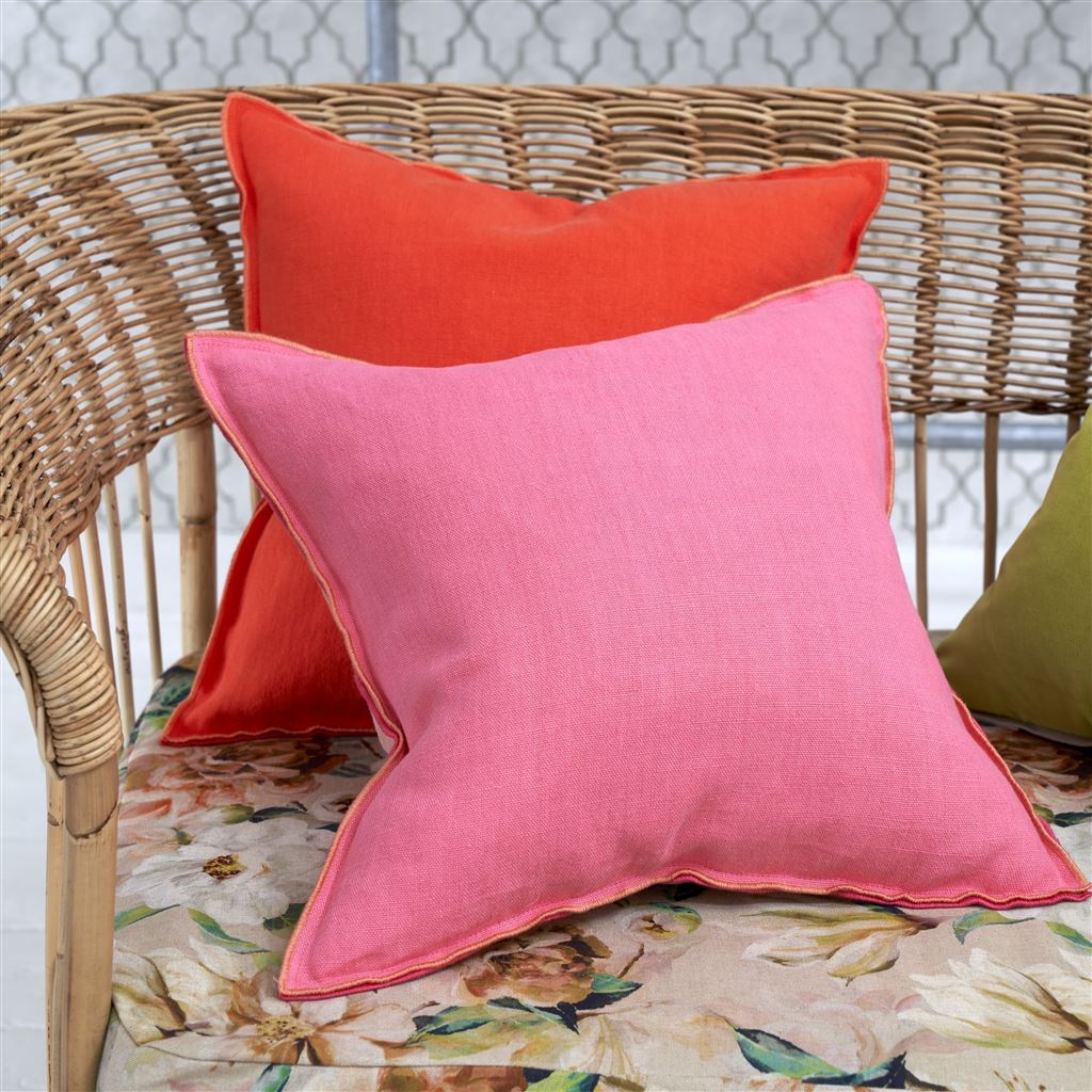 Kissen BRERA LINO HIBISCUS & PEACH der Marke Designers Guild