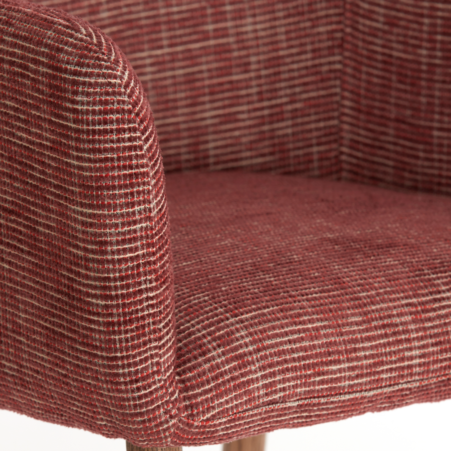 Komfortabler Stuhl "Blaine" mit hochwertigem Holz und Burgund-Bezug.