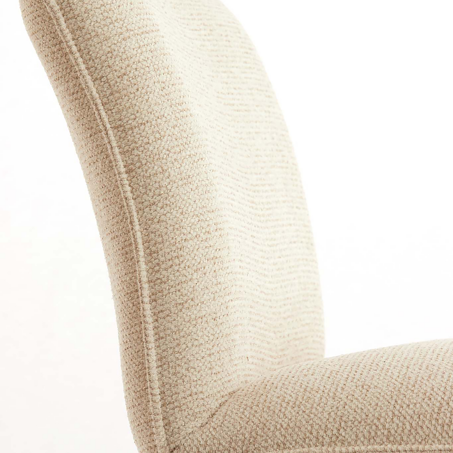 VADENI Stuhl von Light & Living, ideal für moderne Esszimmer.