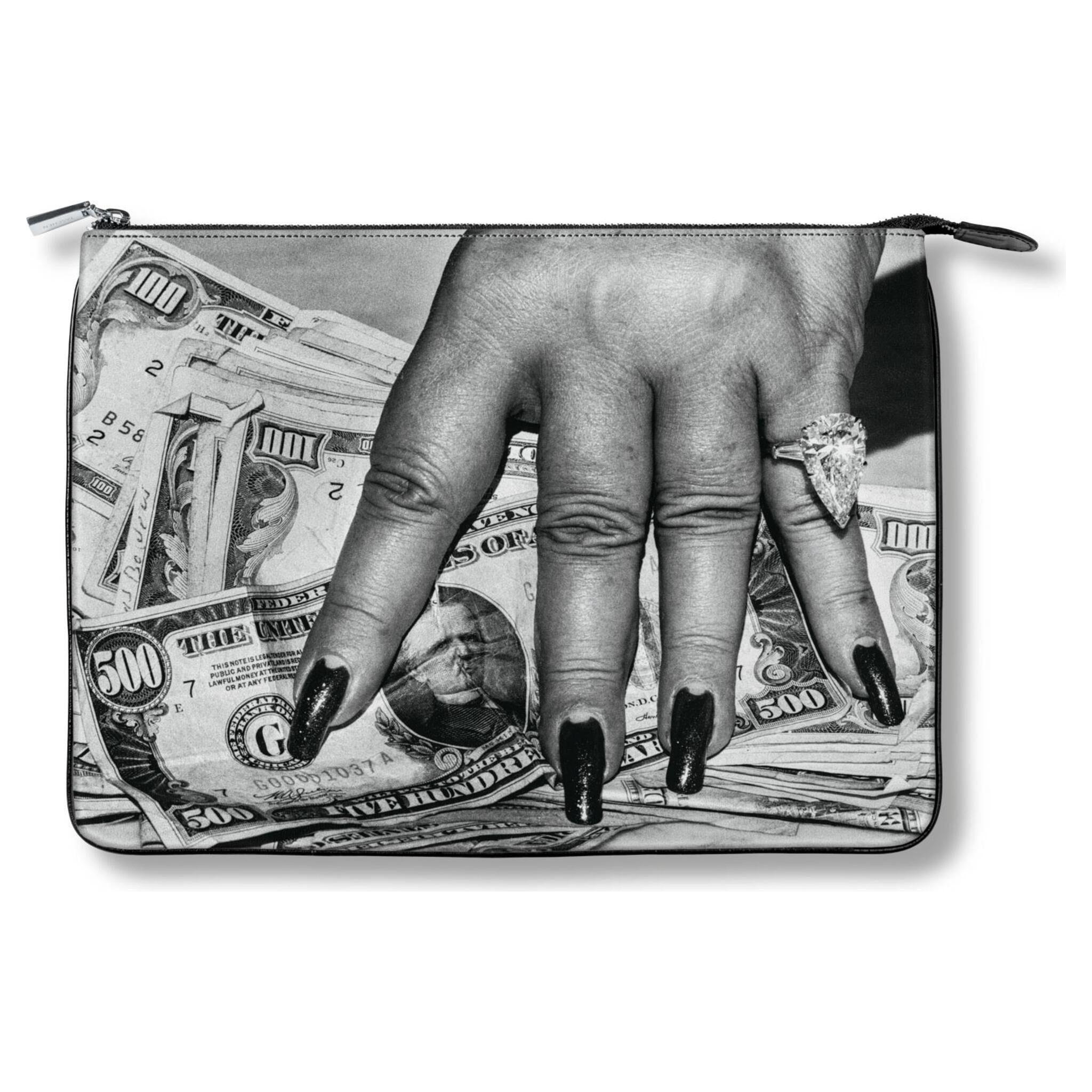 Pouch Fat Hand and Dollars – exklusives Designobjekt