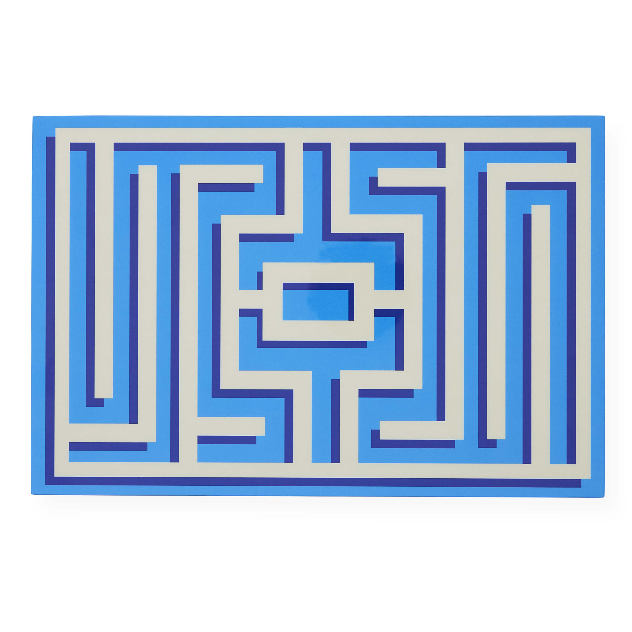 Hochglanz-Labyrinthbox mit navyblauem Samtfutter