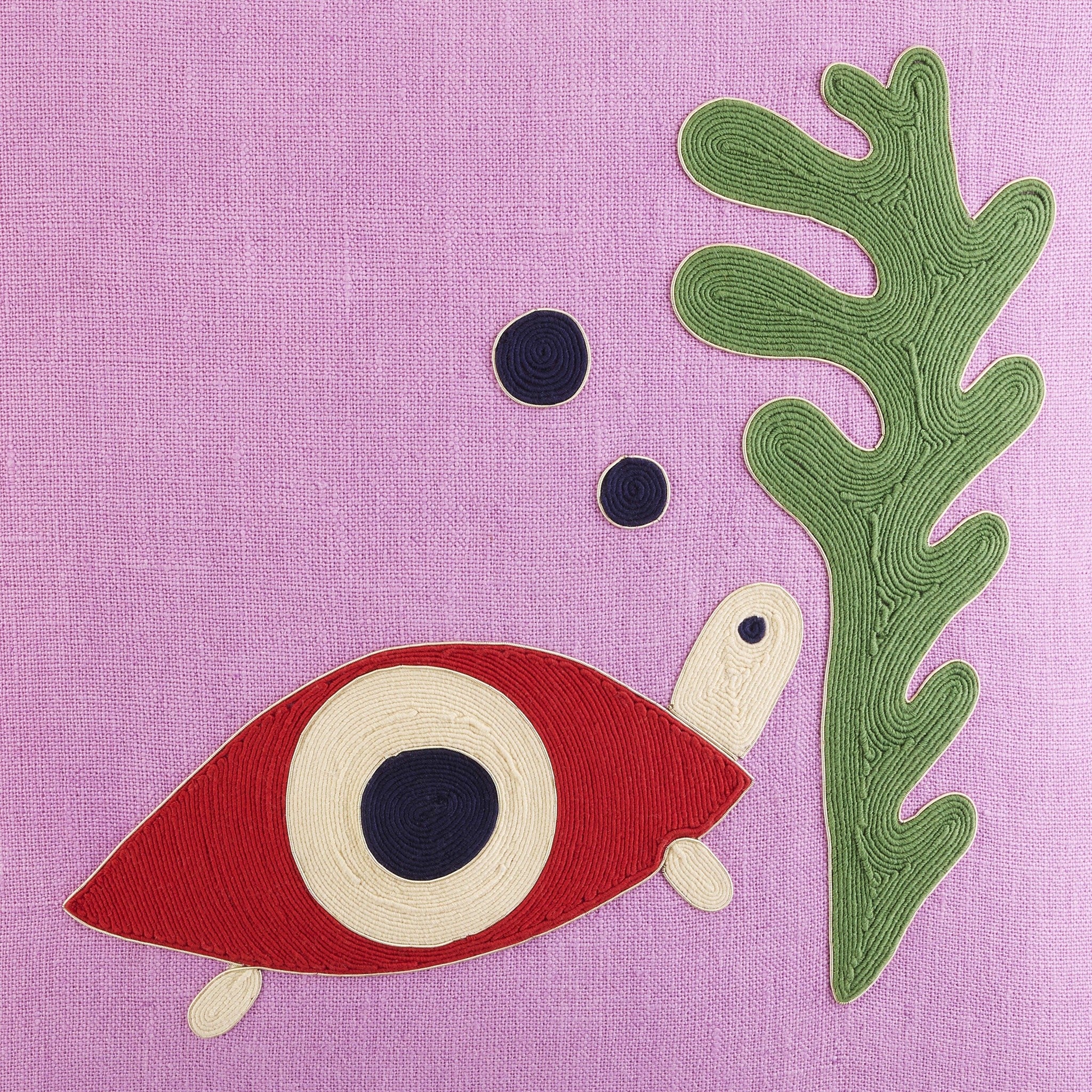 Playa Kissen Turtle Purple in 45 x 45 cm Format von Jonathan Adler