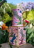 Handgefertigte Keramik-Karaffe mit Jungle-Motiv in Pink