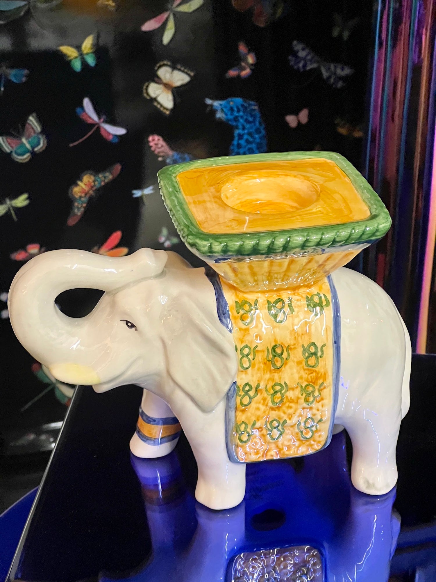 handbemalte Kerzenhalter „Elefant“ von Les Ottomans