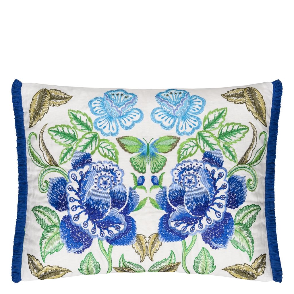 Kissen ISABELLA EMBROIDERED COBALT der Marke Designers Guild