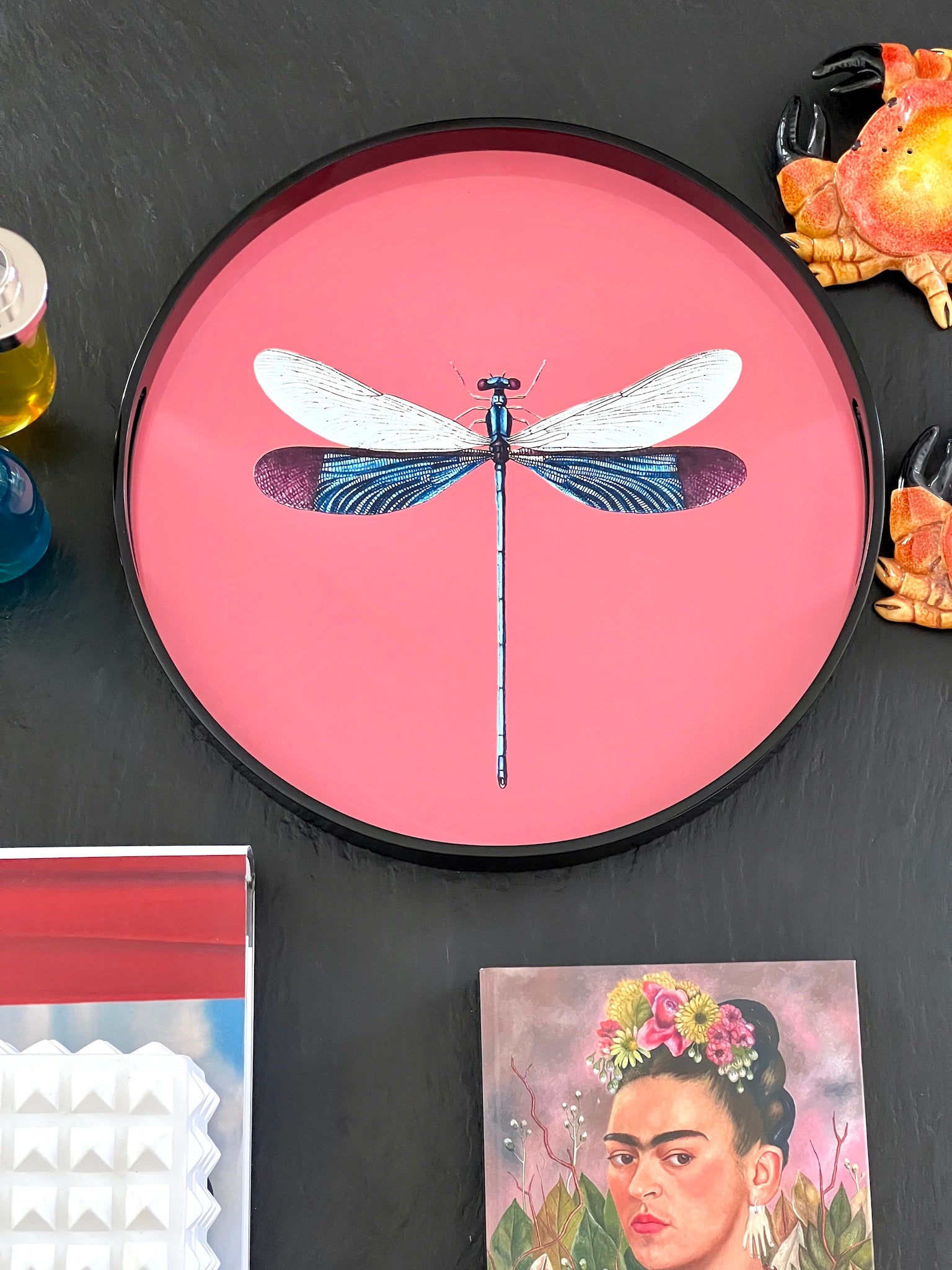 Rundes Lacktablett „Dragonfly“