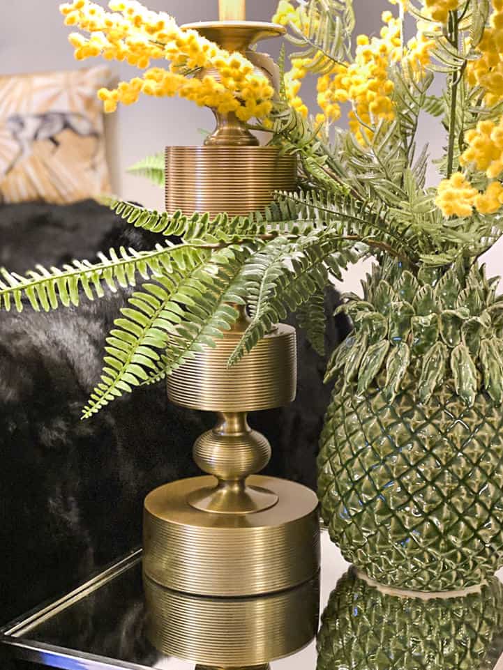 Tischlampe TAIKA von Light & Living