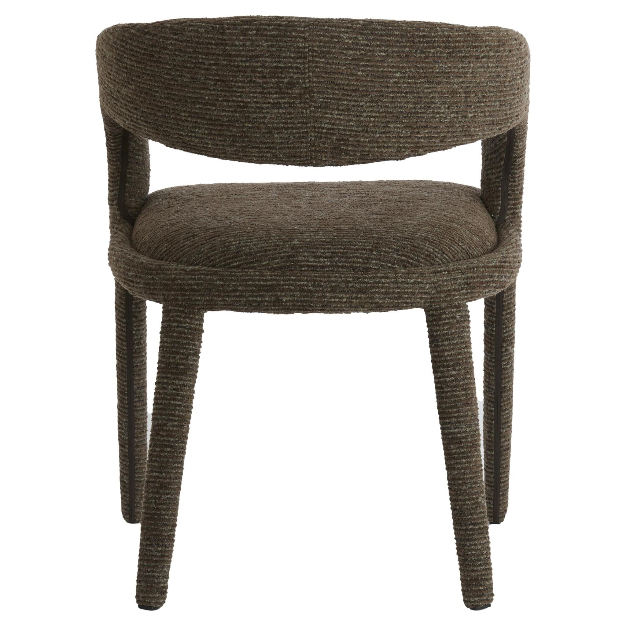 Gepolsterter Armlehnstuhl KYRAN in warmem Braunton