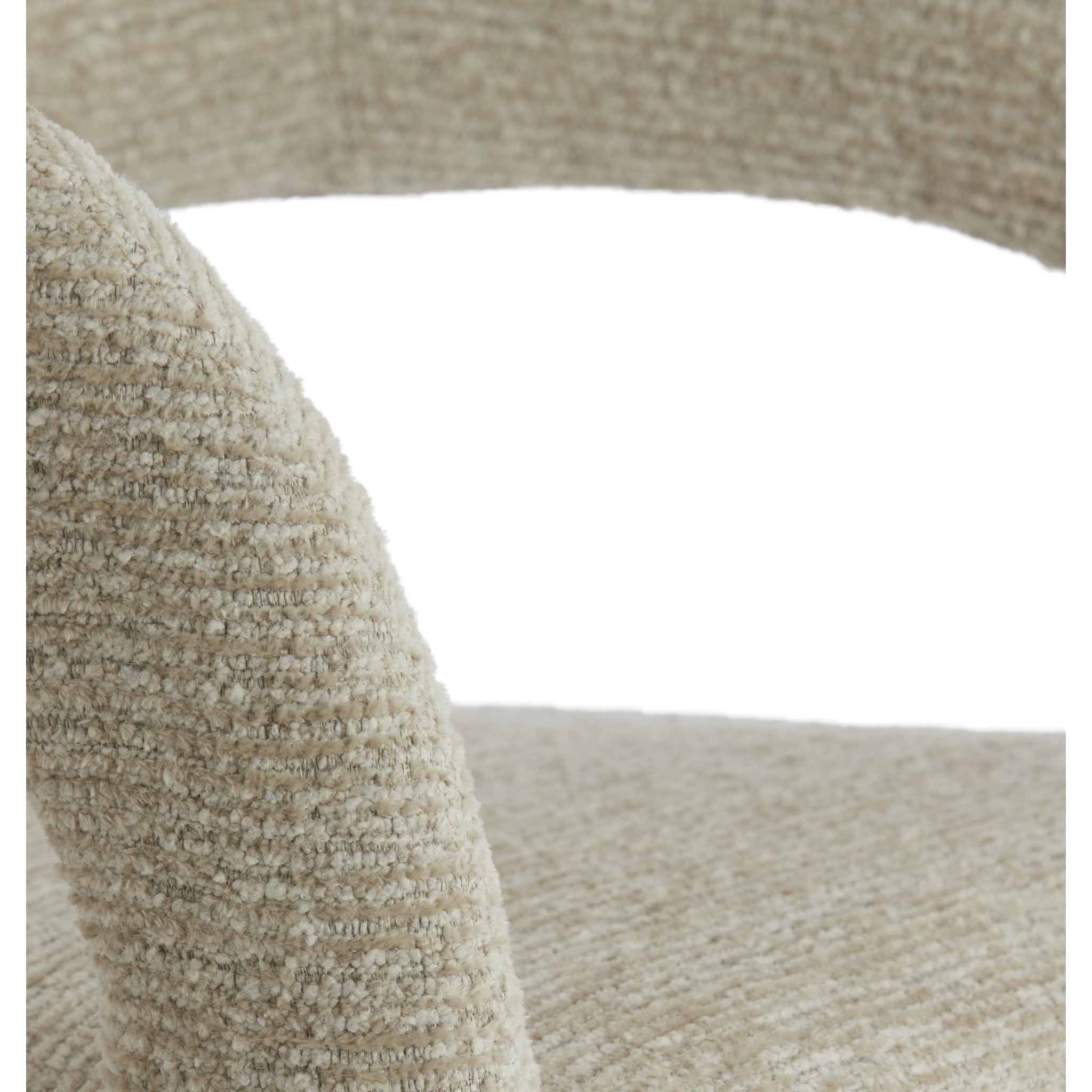 Moderner Armlehnstuhl KYRAN in warmem Beige von Light & Living