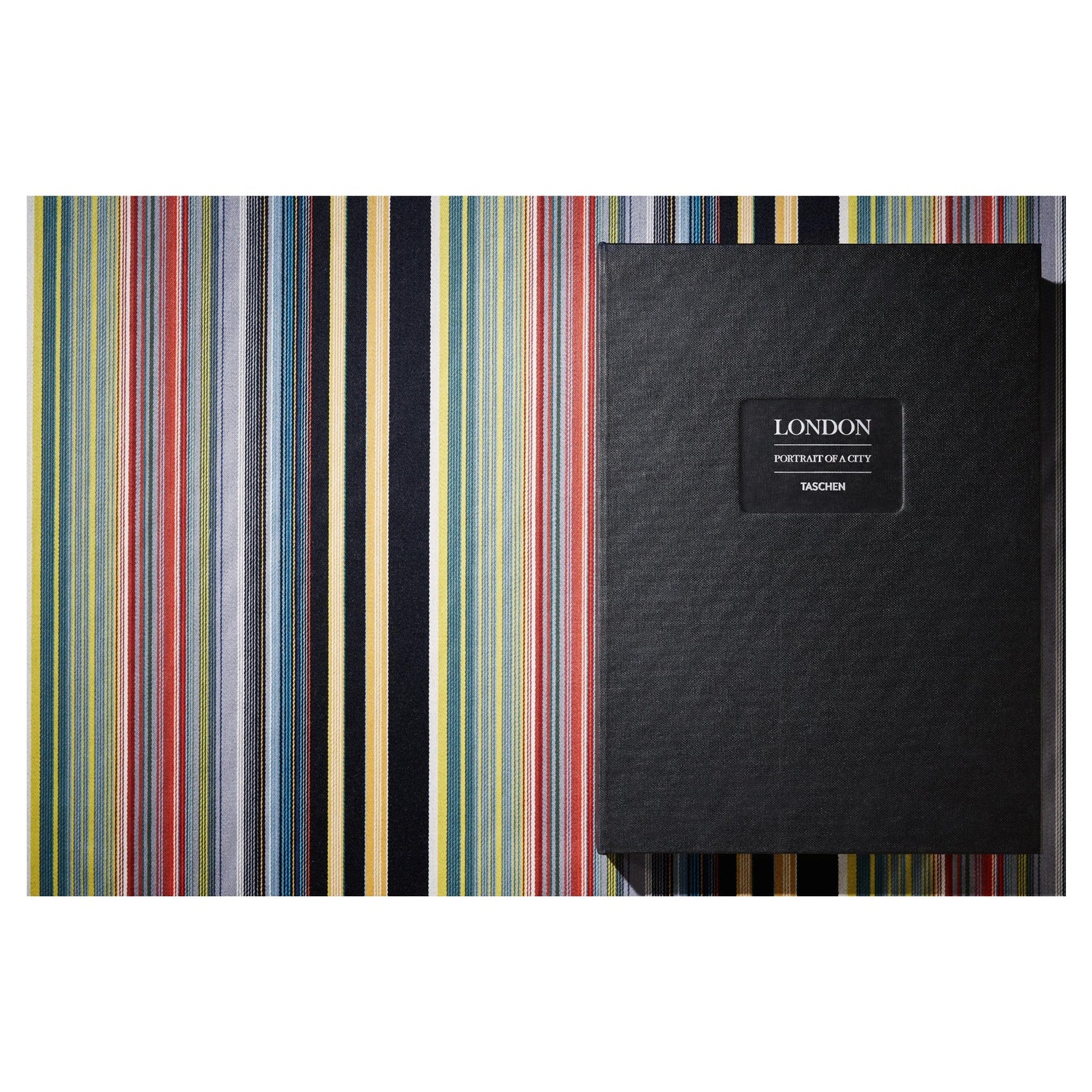 Fotografie im Buch LONDON. PORTRAIT OF A CITY