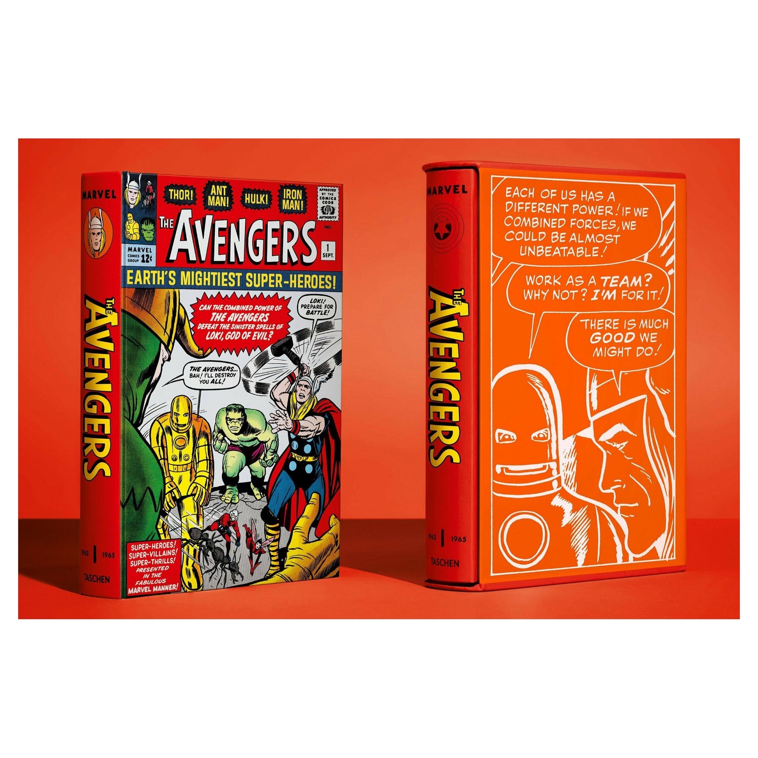 Nahaufnahme der Buchrückseite mit Prägung und Jahresangabe