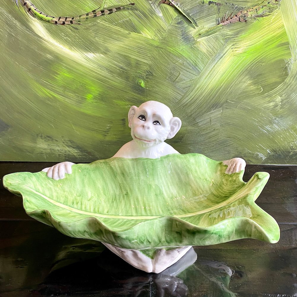 Vintage ceramic chinoiserie deals green monkey holding Fruit bowl.