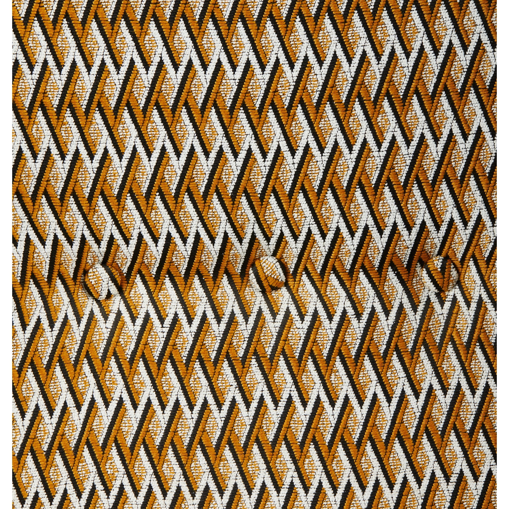 Komfortabler Peggy Chair mit markantem Mid-Century-Look