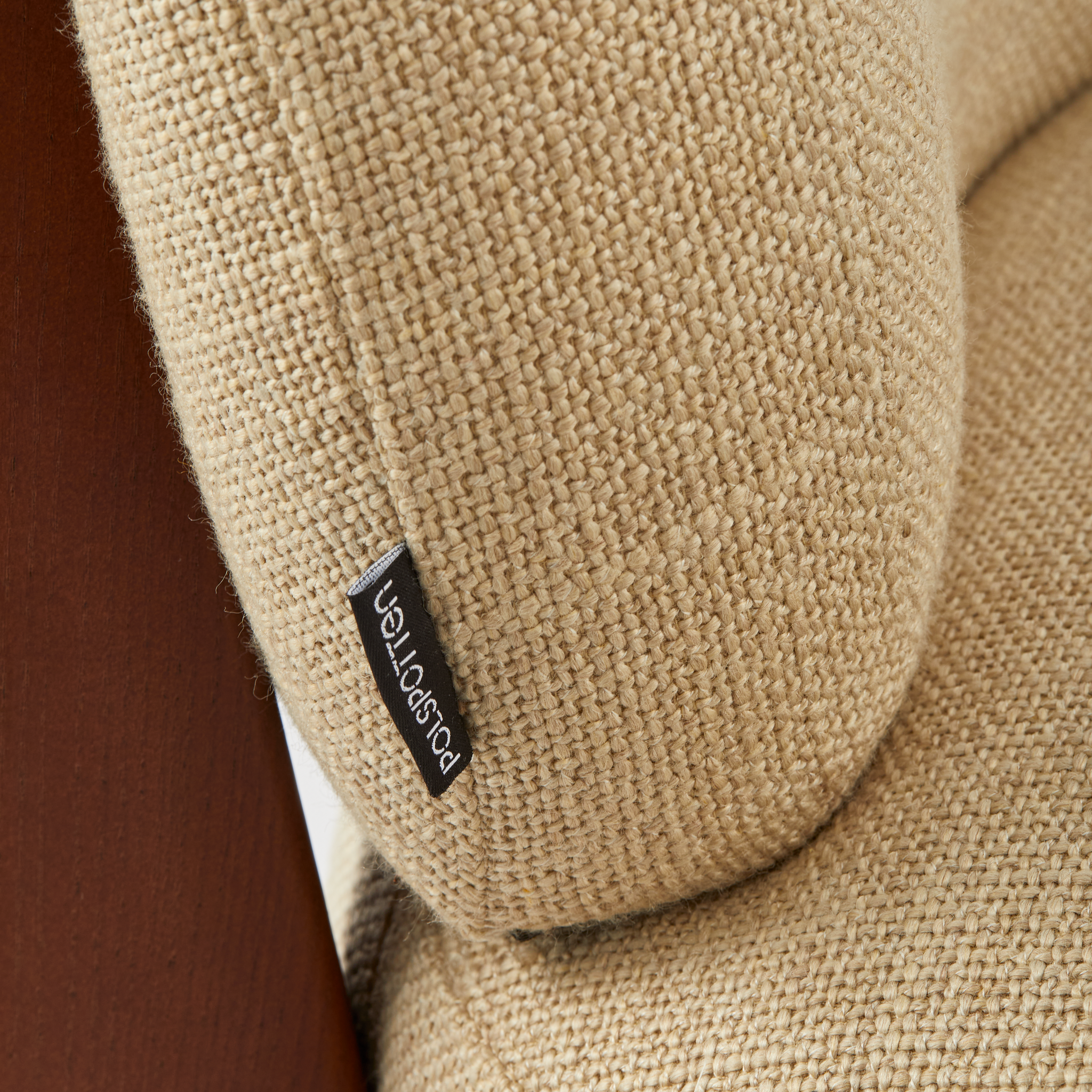 Beiger Fizz Lounge Chair von Pols Potten mit sanfter Textiloberfläche