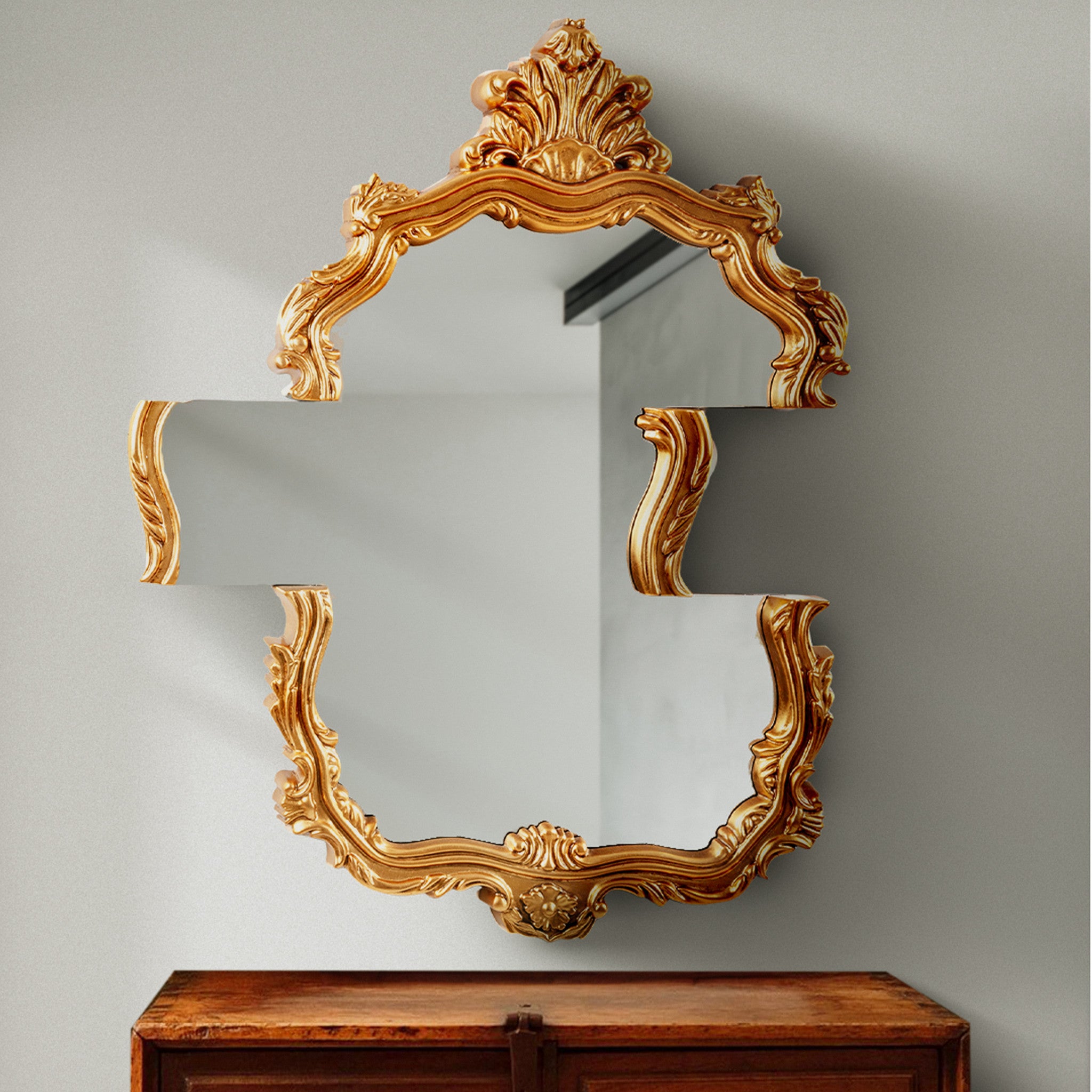 Tetris Mirror von Seletti – kunstvoller Spiegel mit goldener Verzierung