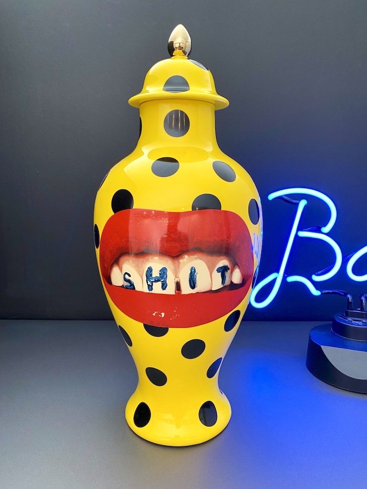 Vase mit Deckel SHIT gelb/schwarz Ø19,5x46,5 cm