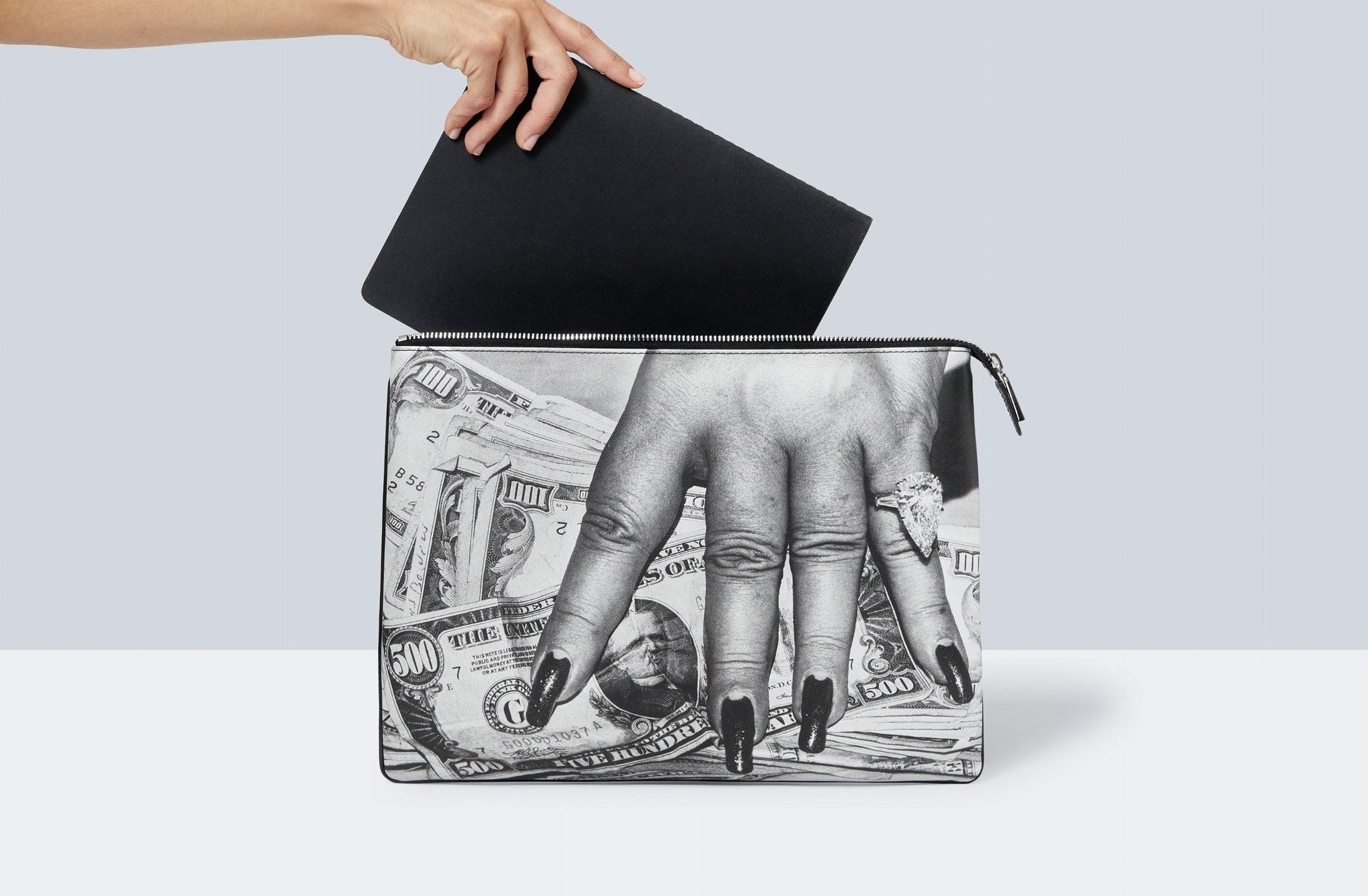 Pouch Fat Hand and Dollars mit edlem Leinenfutter