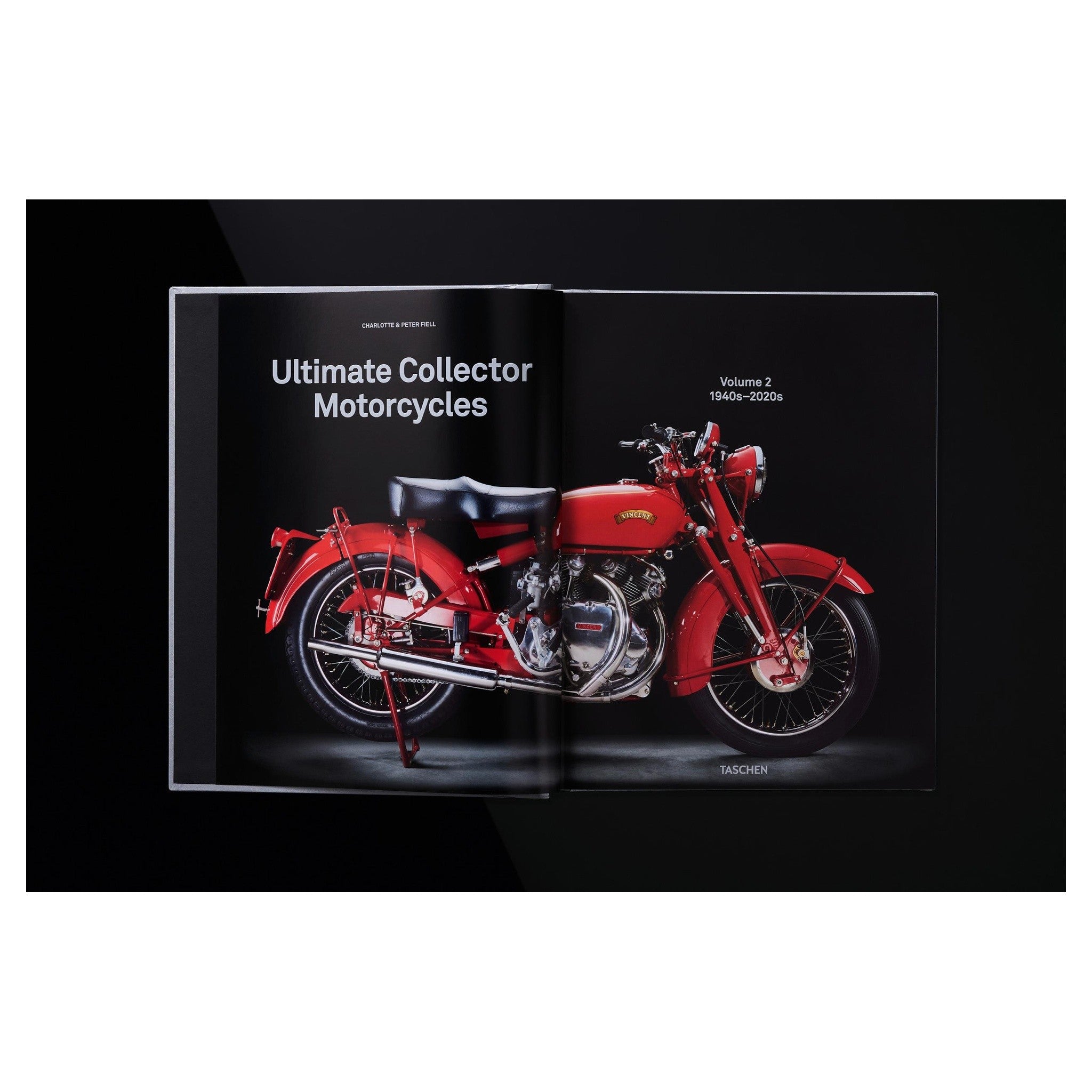 Zwei Bände Motorcycles Edition mit geprägtem Leder-Einband