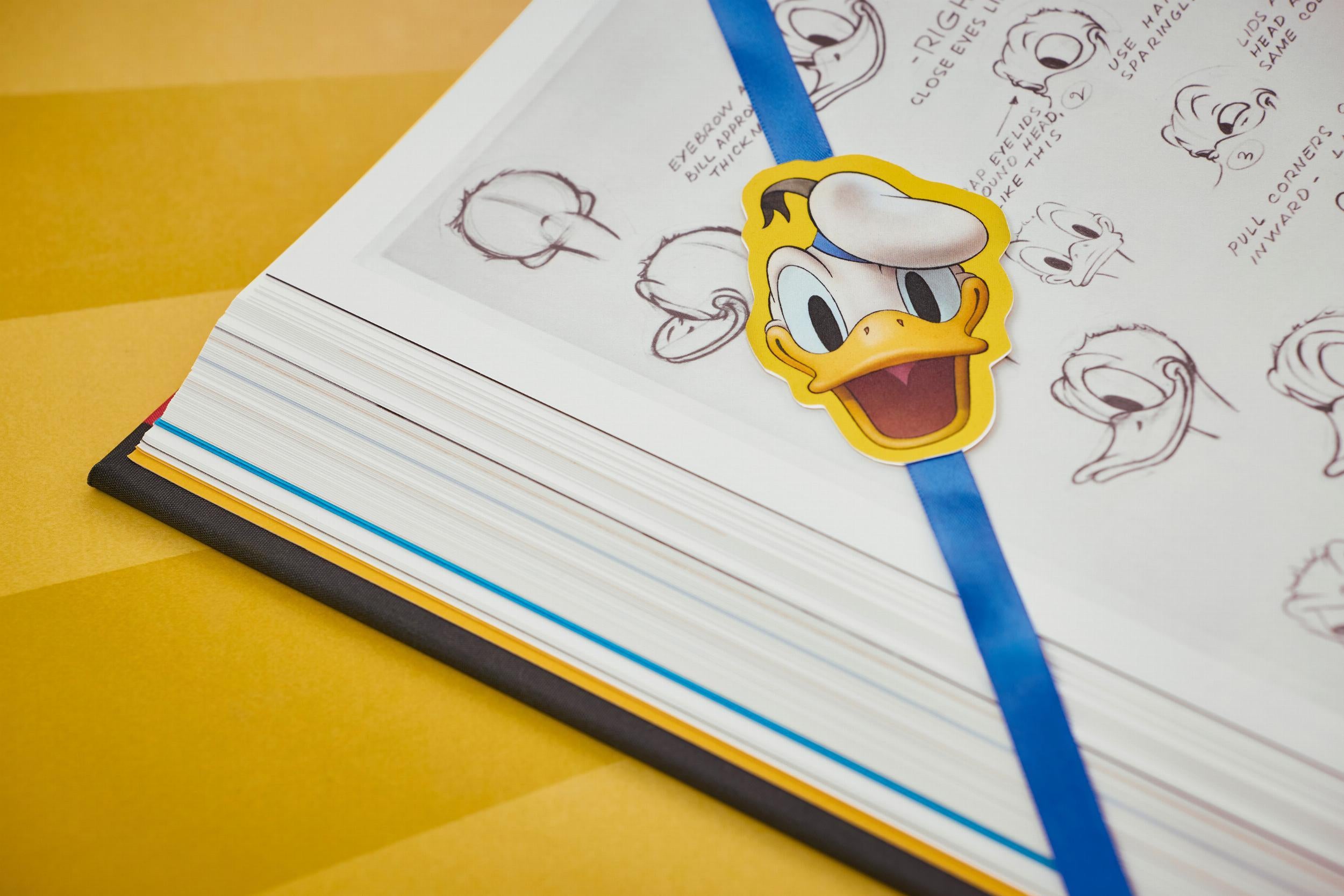 Walt Disney&