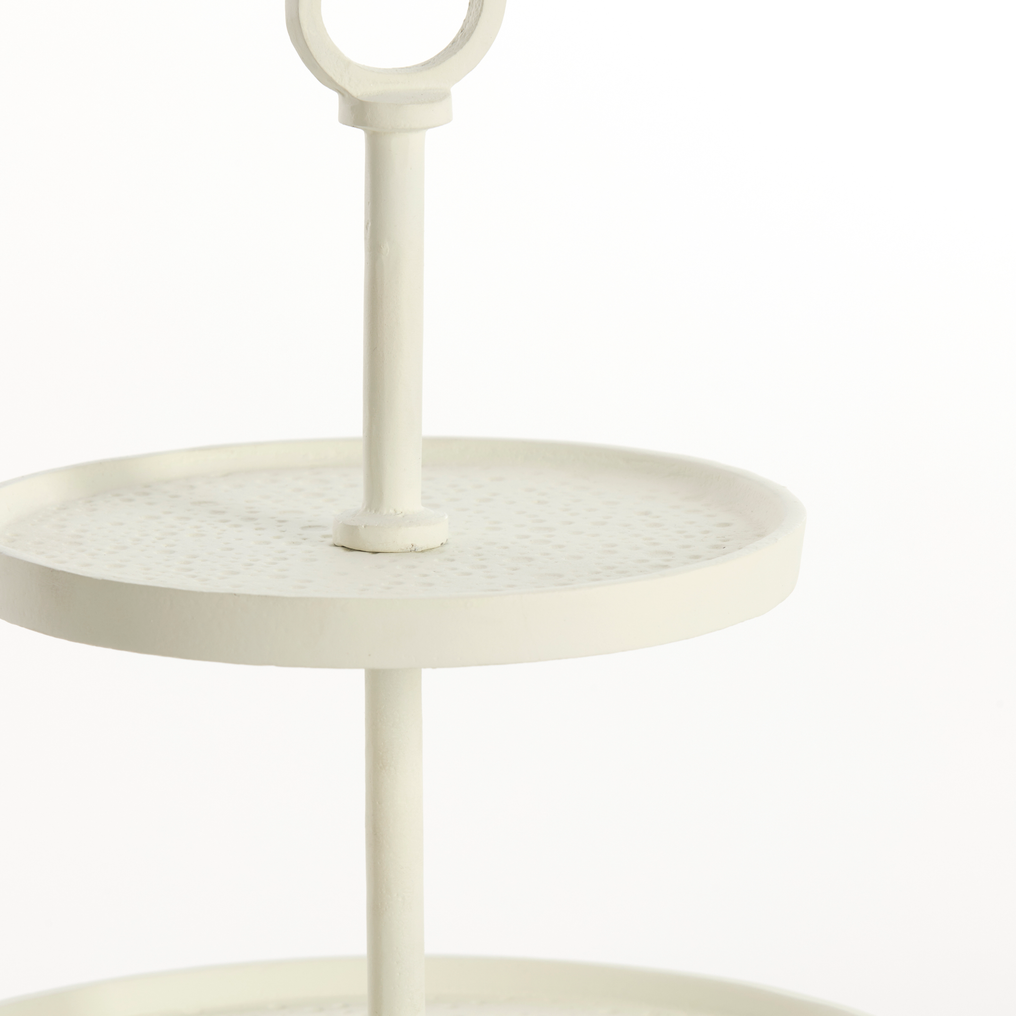 Etagere von Light &amp; Living in Creme.
