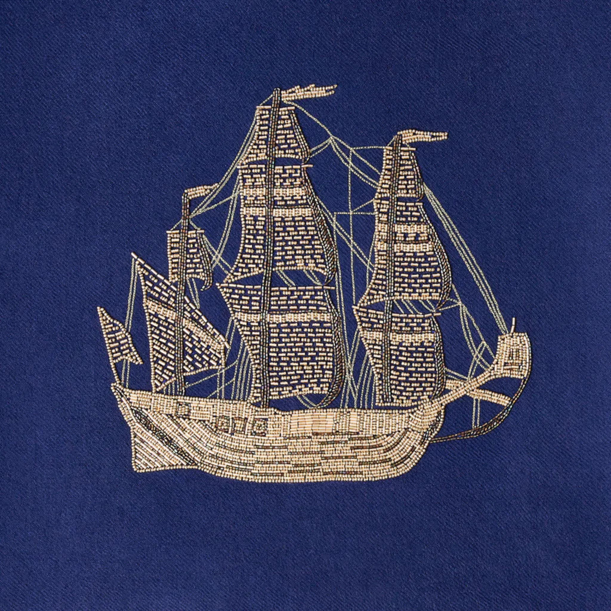 SHIP EMBELLISHED Decke in marineblau