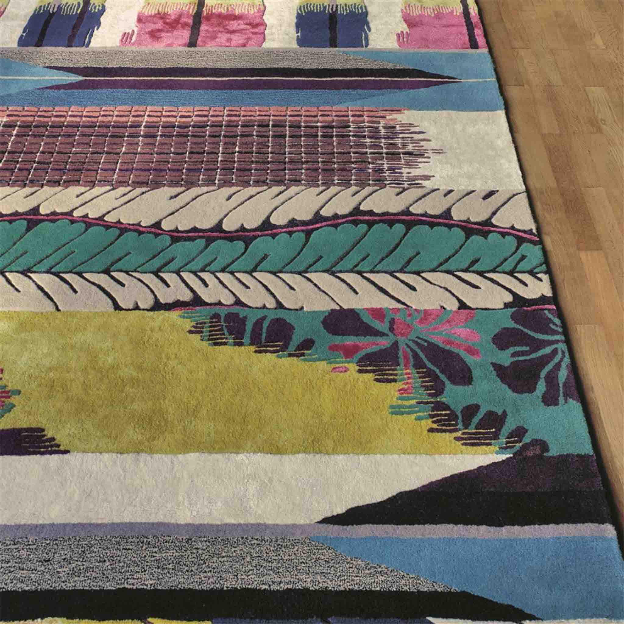 Teppich im Design von Christian Lacroix - mit Mustern