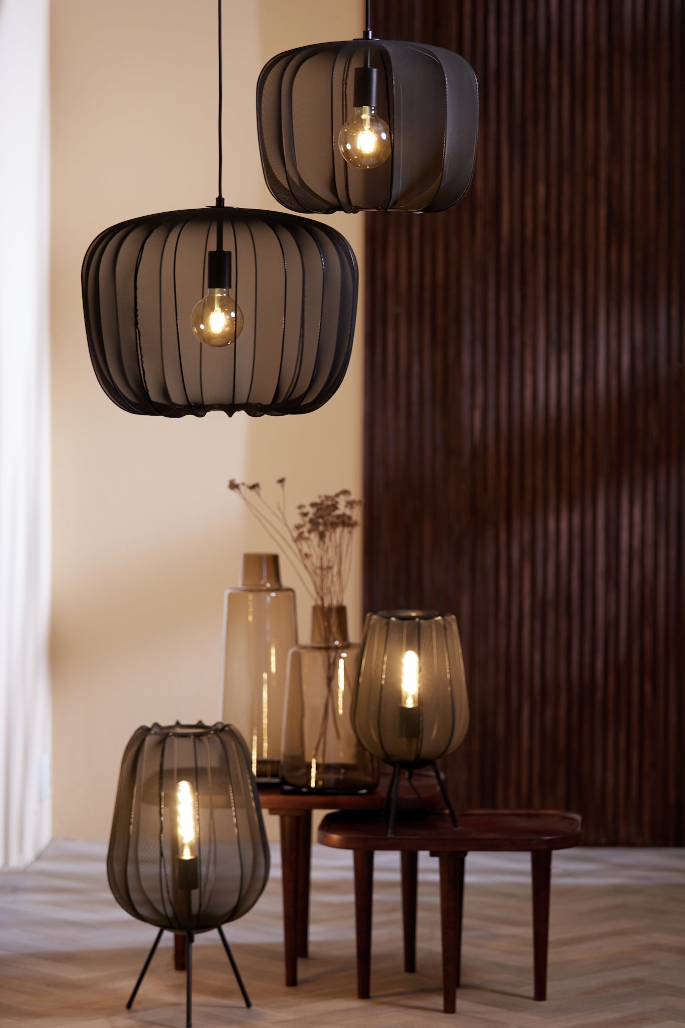 PLUMERIA hanging light black