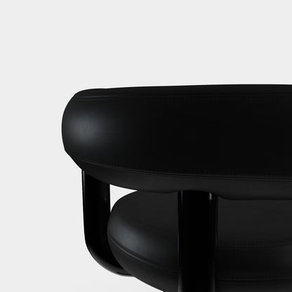 Fat Work Chair Black Leather – Gepolsterter Design Bürostuhl mit Rollen