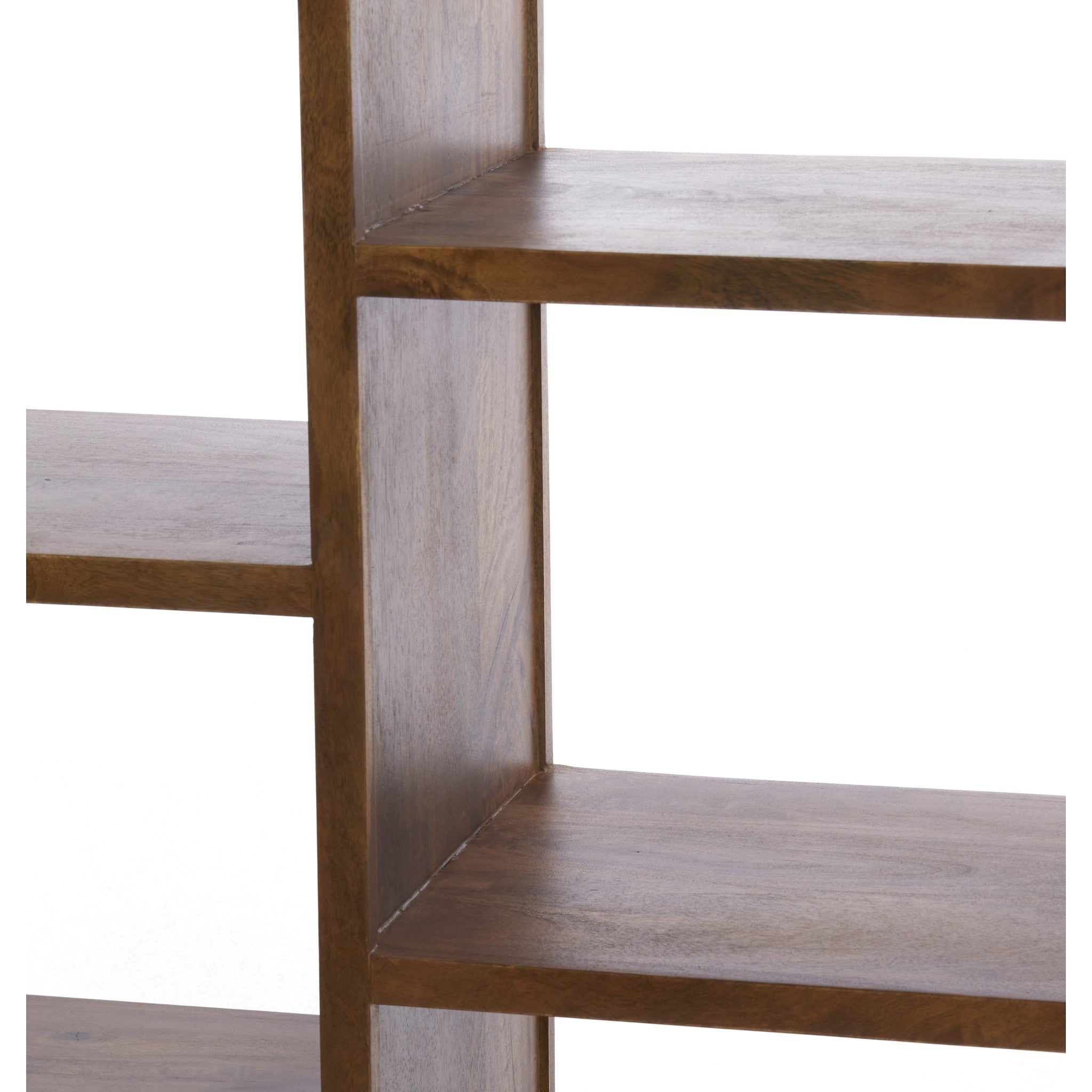 Elegantes Regal mit offener Struktur und geöltem Finish