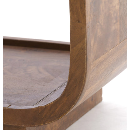 Vertikales Holzregal in warmem Braun