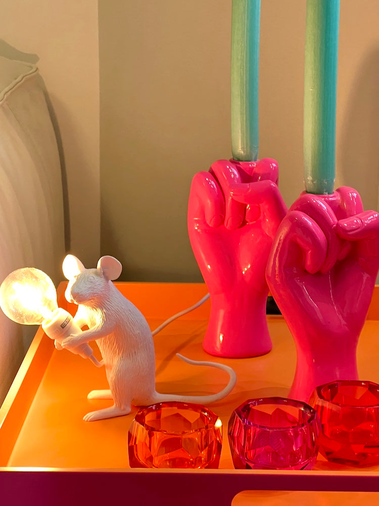 Tischlampe MOUSE white und Kerzenleuchter CORPO in pink