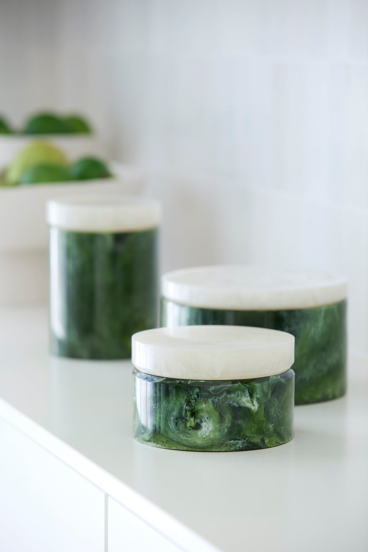 Deko Box KELIMUTU Ø15 cm – Grün & Weiß