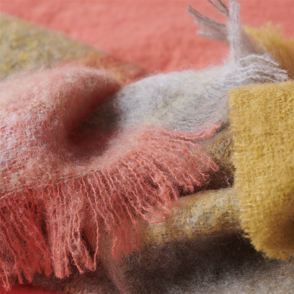 Mohair-Wolldecke FONTAINE SEPIA der Marke Designers Guild