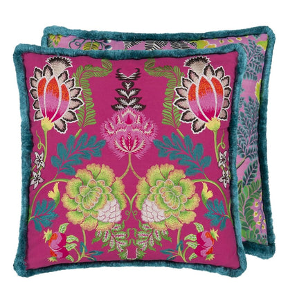 Kissen BROCART DECORATIF EMBROIDERED CERISE der Marke Designers Guild