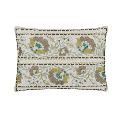 Kissen ENAMEL FLOWER CELADON der Marke Designers Guild