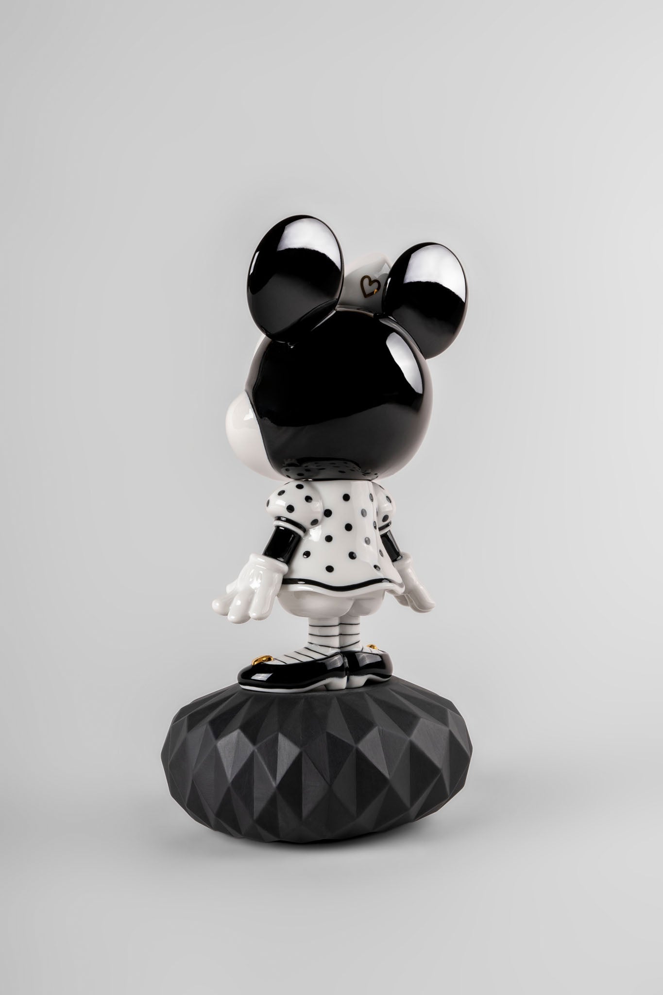 Figur MINNIE in Schwarz und Weiß von Lladró 