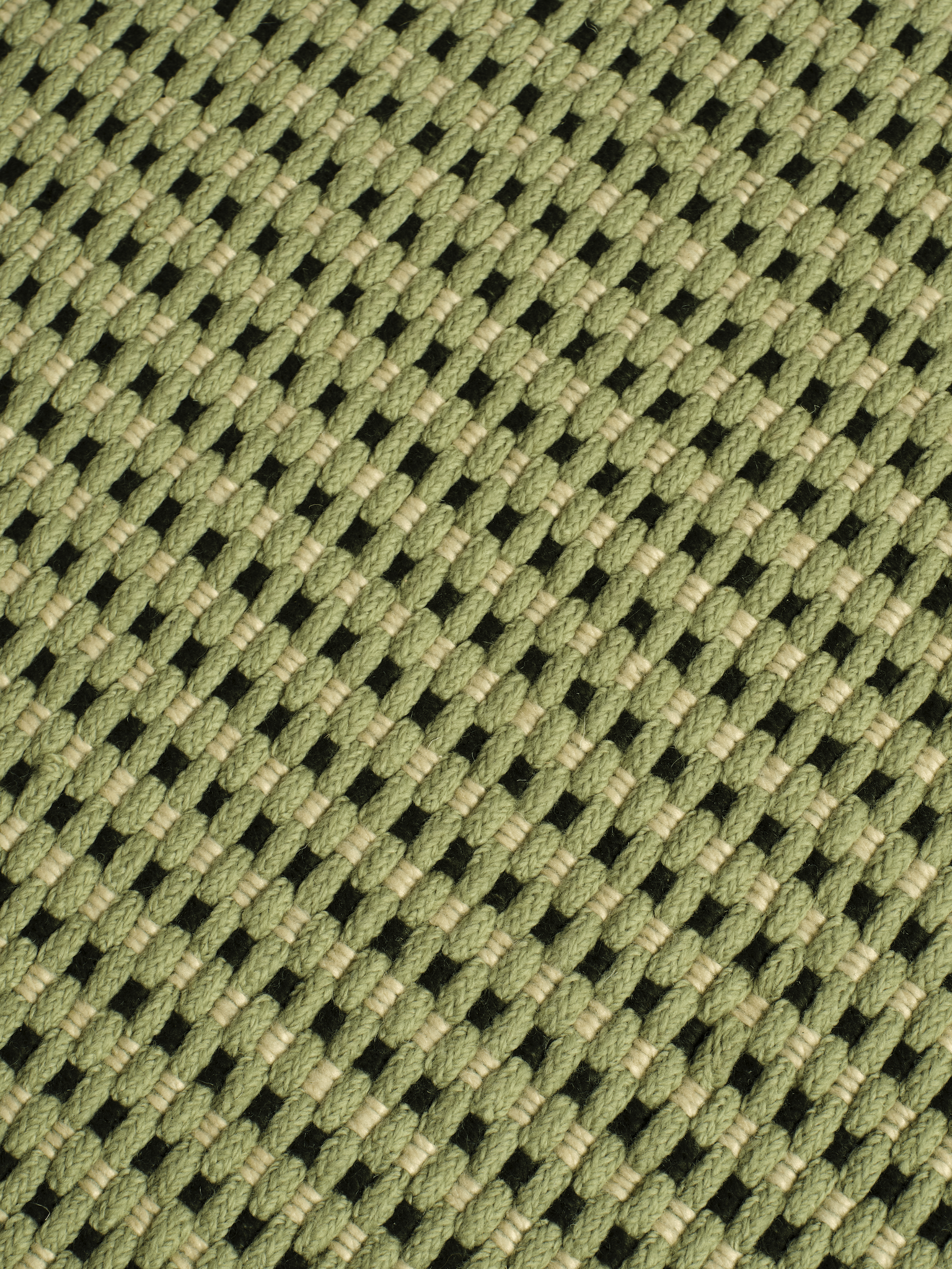 Teppich für Indoor &amp; Outdoor - Rug mit strukturierter Webung von Tom Dixon