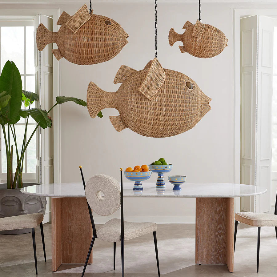 Tropische Hängeleuchte WICKER BLOWFISH SMALL für Ess- oder Wohnzimmer.