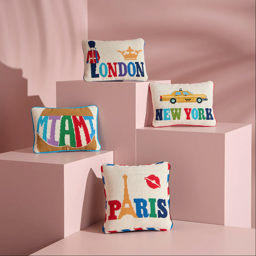 Jet Set Kissen von Jonathan Adler