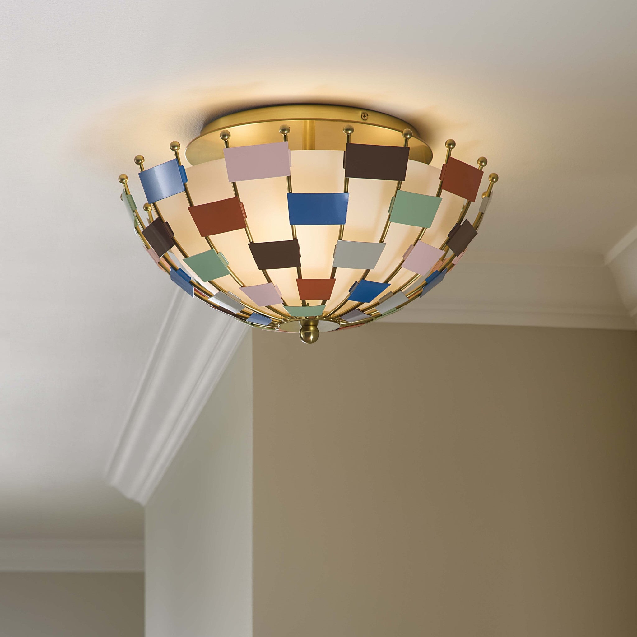 Luxuriöse Deckenlampe mit handbemalten Emaille-Quadraten